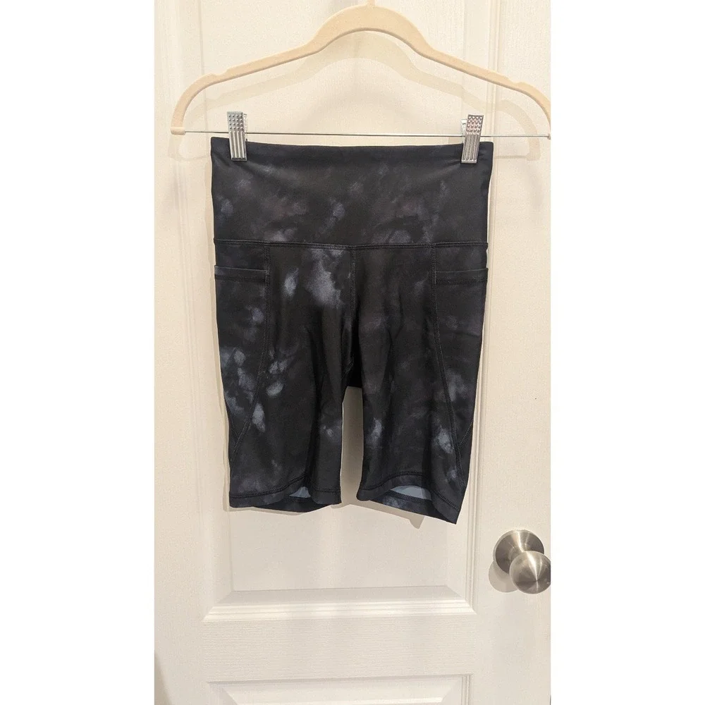 Old Navy Active Bike Shorts Size Small